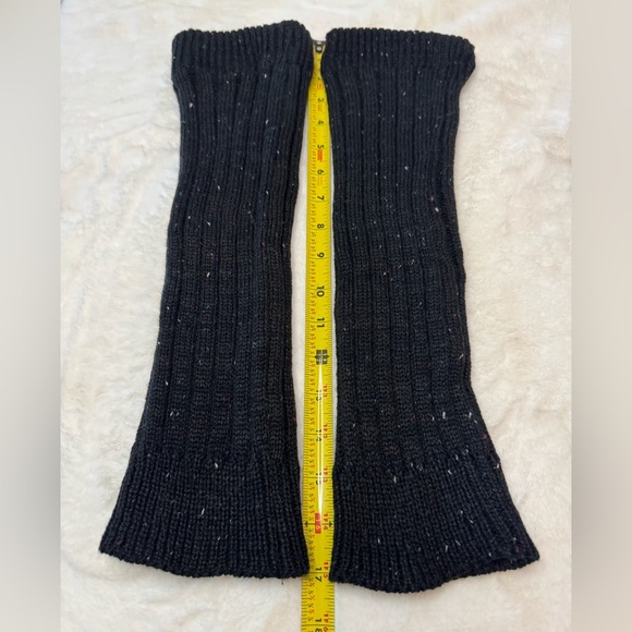 Knit Leg Warmers, Y2K Style, 2 Pairs, Black set & Cream set - Picture 5 of 9